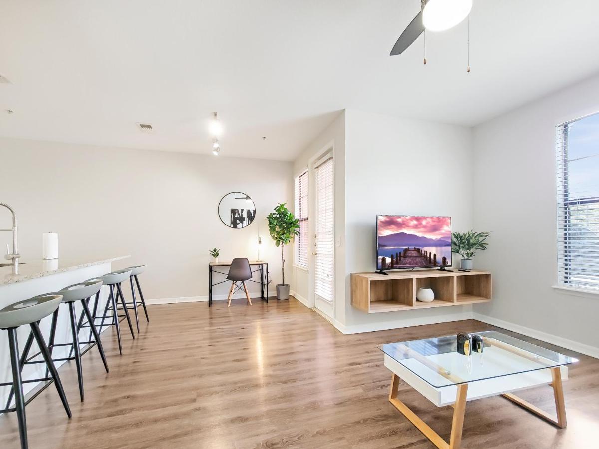 Getaway Apartment Near Beaches And Airport Tampa Eksteriør billede