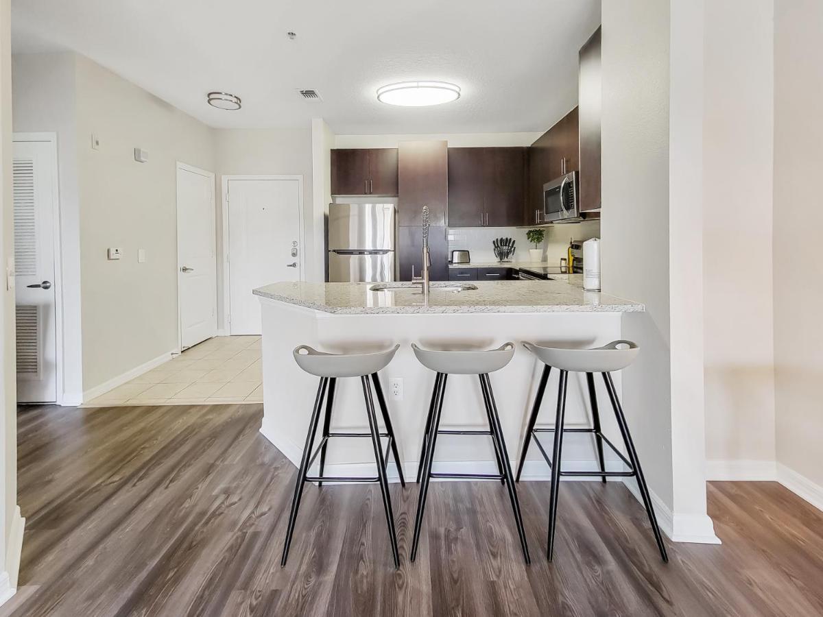 Getaway Apartment Near Beaches And Airport Tampa Eksteriør billede