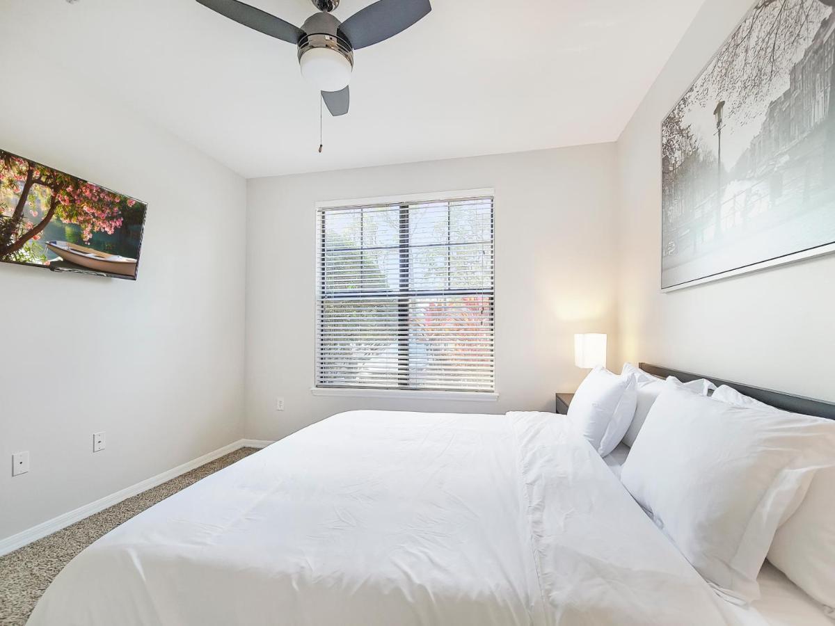 Getaway Apartment Near Beaches And Airport Tampa Eksteriør billede